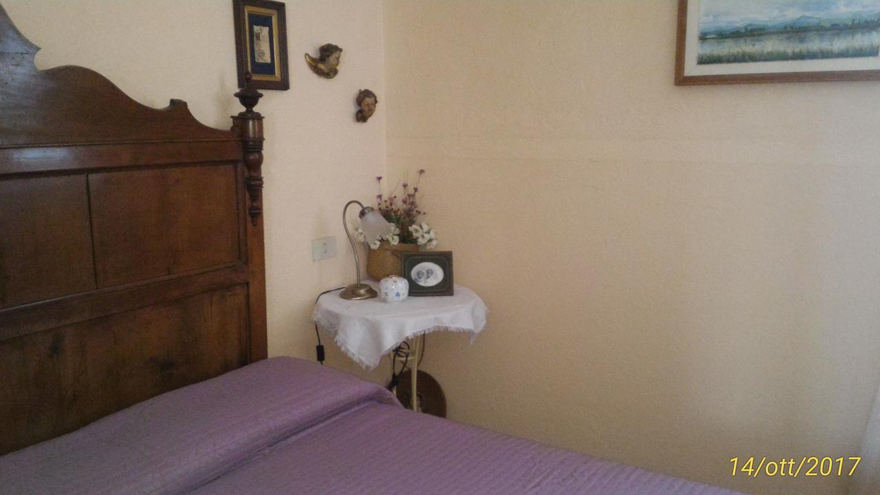 L'Ape In Corte Casa Di Campagna, Via Francigena Stanze E Colazione Vaccarizza Екстер'єр фото