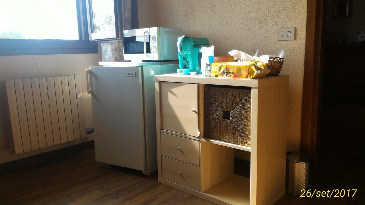 L'Ape In Corte Casa Di Campagna, Via Francigena Stanze E Colazione Vaccarizza Екстер'єр фото